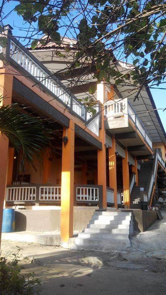Matahari Long Beach Pulau Perhentian Bagian luar foto